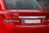 Chevrolet Cruze 2009–2015 Kantbeskytter til bagklap i rustfrit stål Sedan, Carmos - tyrkisk stål foto 2