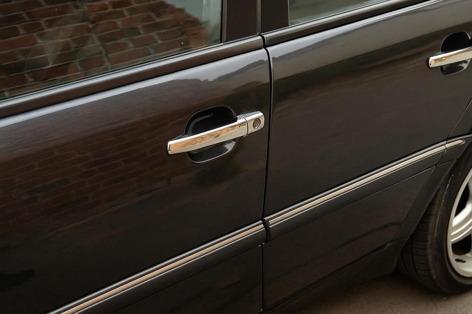 Mercedes C-klasse W202 1993–2001 Dørgrebsafdækninger (4 stk., rustfrit stål) Image