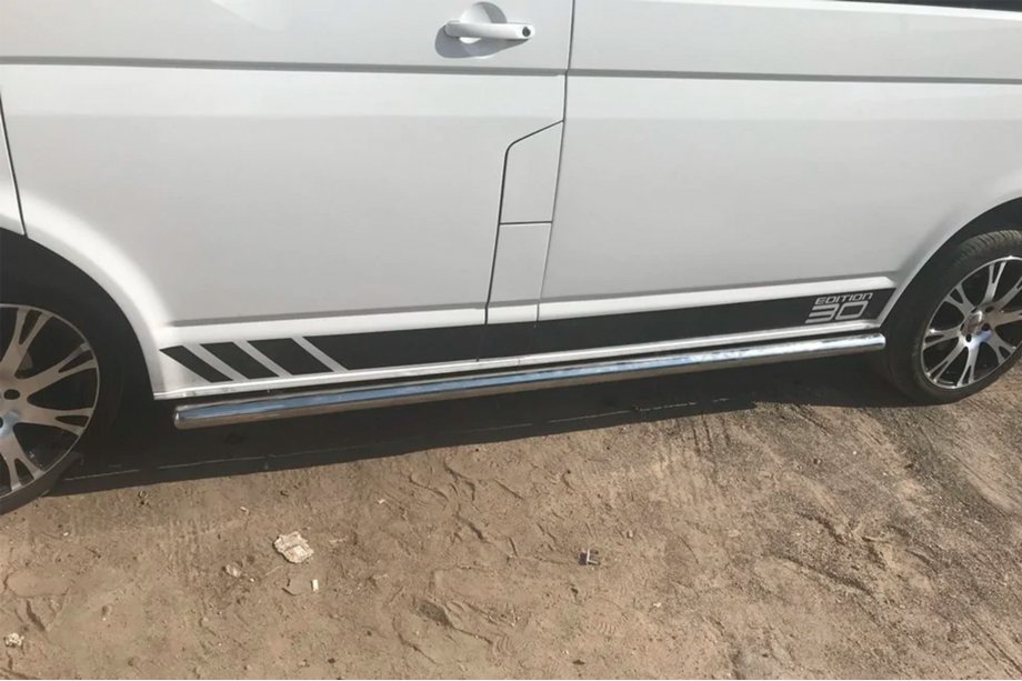 Volkswagen T5 Caravelle 2004–2010 Siderør (2 stk., rustfrit stål) 70 mm, kort akselafstand Foto 4