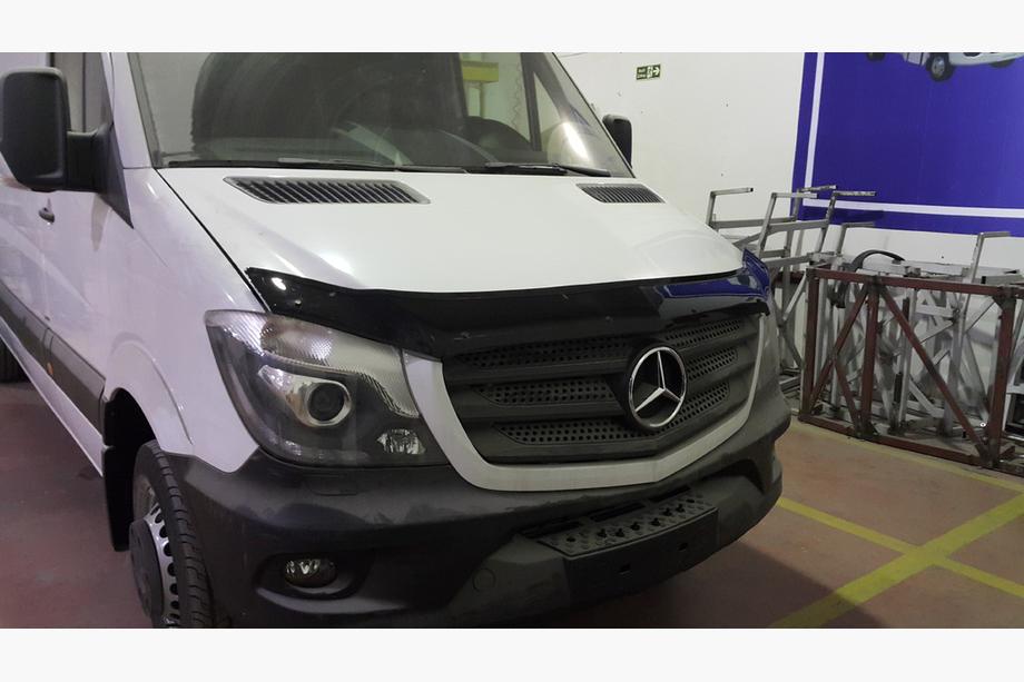Mercedes Sprinter W906 2006–2018 Motorhjelmsdeflektor 2013+ (V1, EuroCap) Foto 10