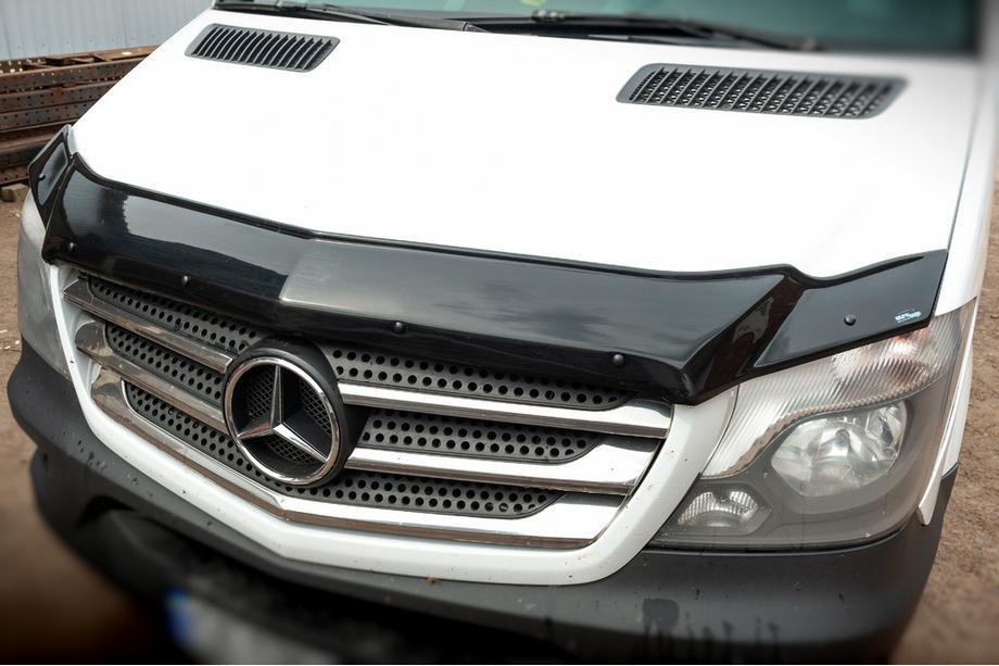 Mercedes Sprinter W906 2006–2018 Motorhjelmsdeflektor 2013+ (V1, EuroCap) Foto 1