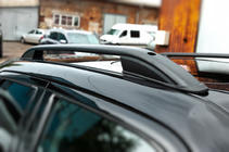Nissan Juke 2010–2019 Tagrælinger Skyport (sorte) foto 1