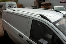 Mercedes Vito/V-klasse W447 2014– ELITE tagrælinger krom (plastfod) Kort akselafstand (Short, Compact) foto 1