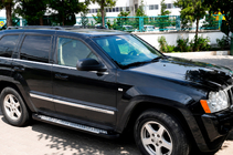 Jeep Grand Cherokee WK 2004–2010 Sidetrin Allmond Grey (2 stk., aluminium) foto 1