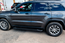Jeep Grand Cherokee WK2 2010–2021 Sidetrin Allmond Black (2 stk., aluminium) foto 3