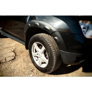 Hjulkassekanter med fremspring (8 stk., plast) Dacia Duster 2008–2018 foto 4