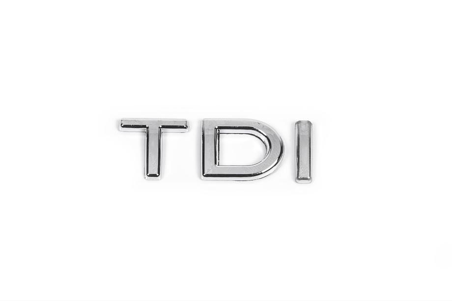Volkswagen Jetta 2006–2011 TDI emblem (OEM-look) Helt krom Image