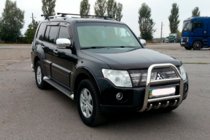 Mitsubishi Pajero Wagon IV 2006–2021 Bullbar QT011 (rustfrit stål) foto 2