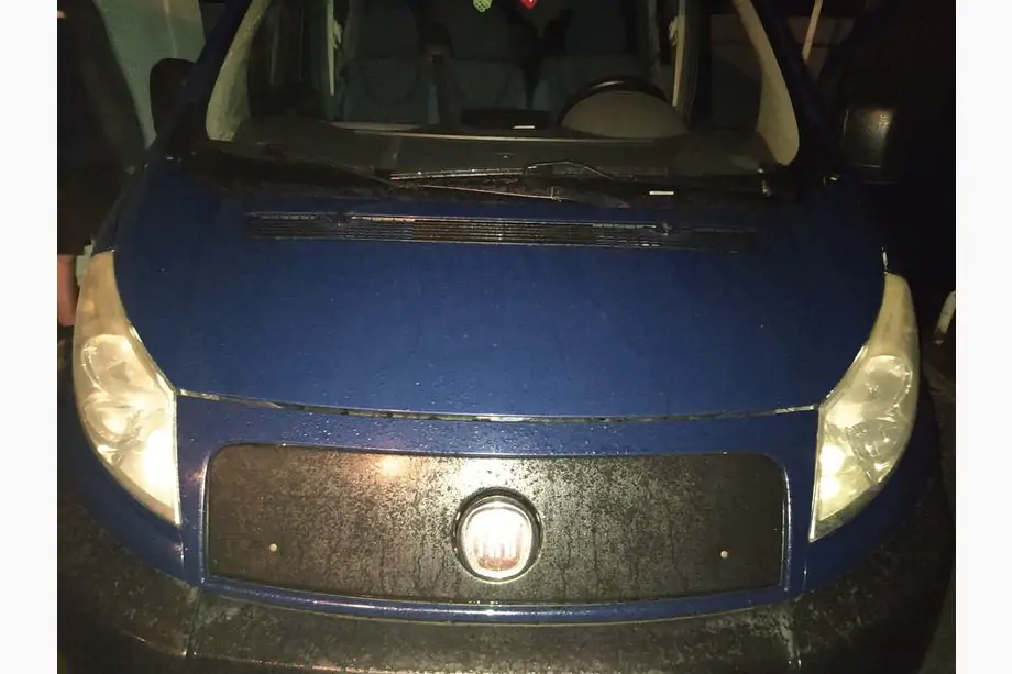 Fiat Scudo 2007–2015 Vinterafdækning til kølergrill Image