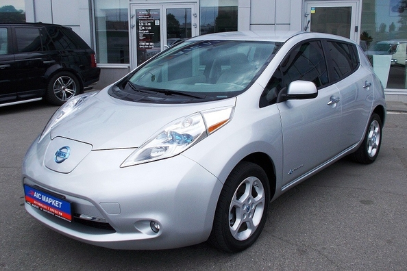 Selskabet «AIS» begynder at importere Nissan Leaf-elbiler til Ukraine fra USA