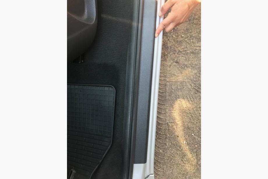 Mercedes Citan 2013–2021 DDU dørtrinslister (2 stk., plast) Foto 2