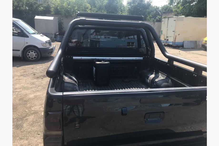 Toyota Hilux 2006–2015 Rollbar til lad (sort) 76 mm Foto 3