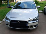 Mitsubishi Lancer X 2008– Nummerpladeholder (plast) foto 3