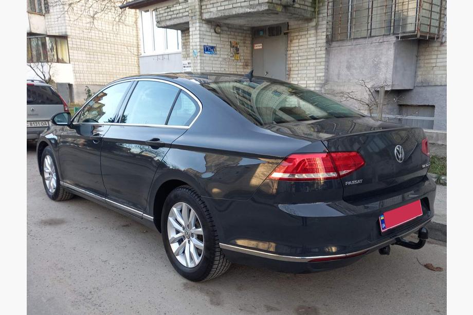 Volkswagen Passat B8 2015–2023 Rustfri bagkofanger endelister SD/SW (3 stk.) Image