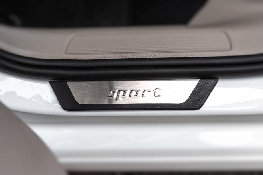 Volkswagen Golf 7/E-Golf 2012–2020 Flexill Sport dørtrinslister (4 stk., rustfrit stål) Foto 3