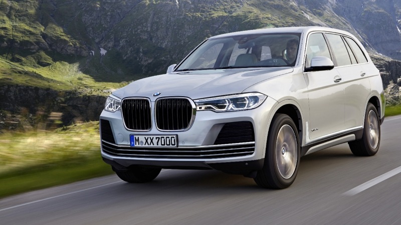 BMW X7-flagskibscrossoveren præsenteres til efteråret