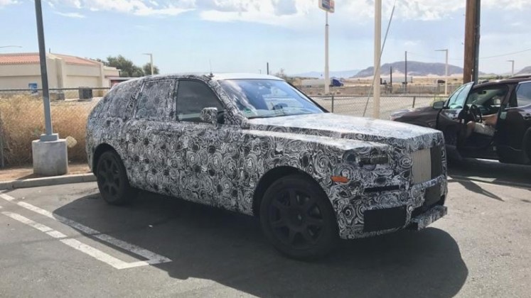 Rolls-Royce lancerer en crossover