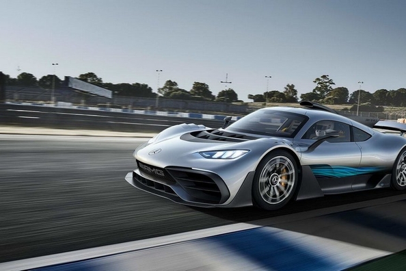 Mercedes-AMG Project One: elektrisk hypercar med 1000 hk