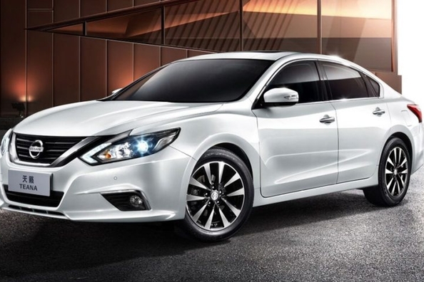 Test af Nissan Teana sedan
