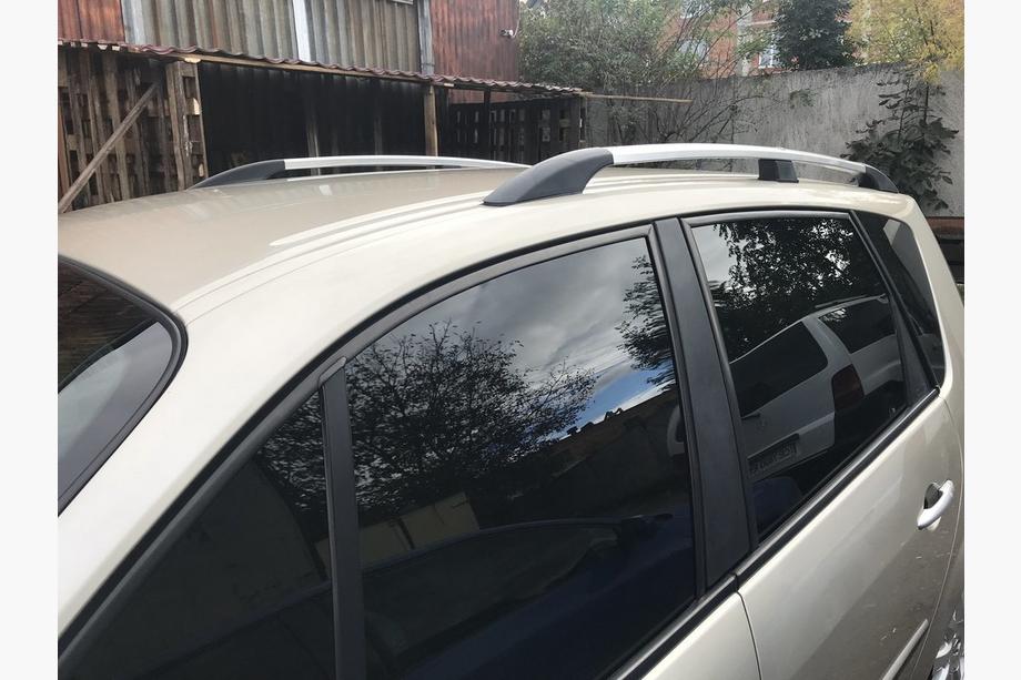 Renault Scenic/Grand 2003–2009 Tagrælinger i krom (2 stk.) Foto 8