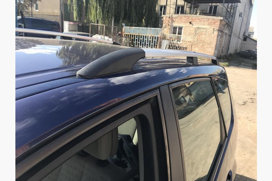 Renault Scenic/Grand 2003–2009 Tagrælinger i krom (2 stk.) Foto 3