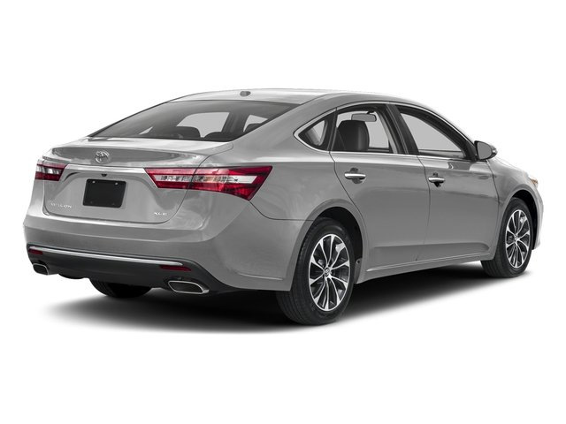 Anmeldelse af flagskibssedanen Toyota Avalon