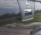 Nissan Navara 2006–2015 Dæksel til bagklapgreb i rustfrit stål Carmos - Tyrkisk stål foto 2