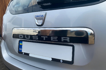 Dacia Duster 2008–2018 Øvre liste over nummerpladen (rustfrit stål) foto 1
