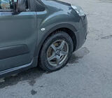Citroen Berlingo 2008–2018 Hjulbuekanter (4 stk., sorte) 1 sidedør, metal foto 4