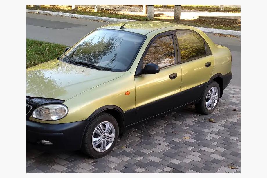 Chevrolet Lanos 1998–2017 Hjulbuekanter (4 stk., sorte) Image
