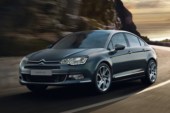 Anmeldelse af sedanen Citroen C5