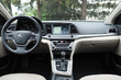 Test af Hyundai Elantra sedan i sjette generation foto 5