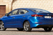 Test af Hyundai Elantra sedan i sjette generation foto 4