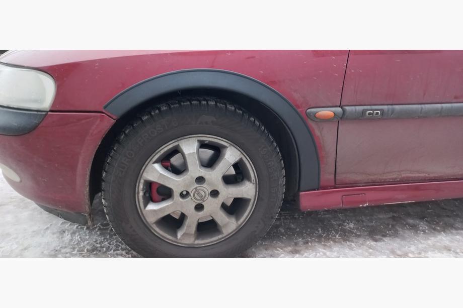 Opel Vectra B 1995–2002 Hjulbuekanter (4 stk., sorte) ABS-plast Foto 3