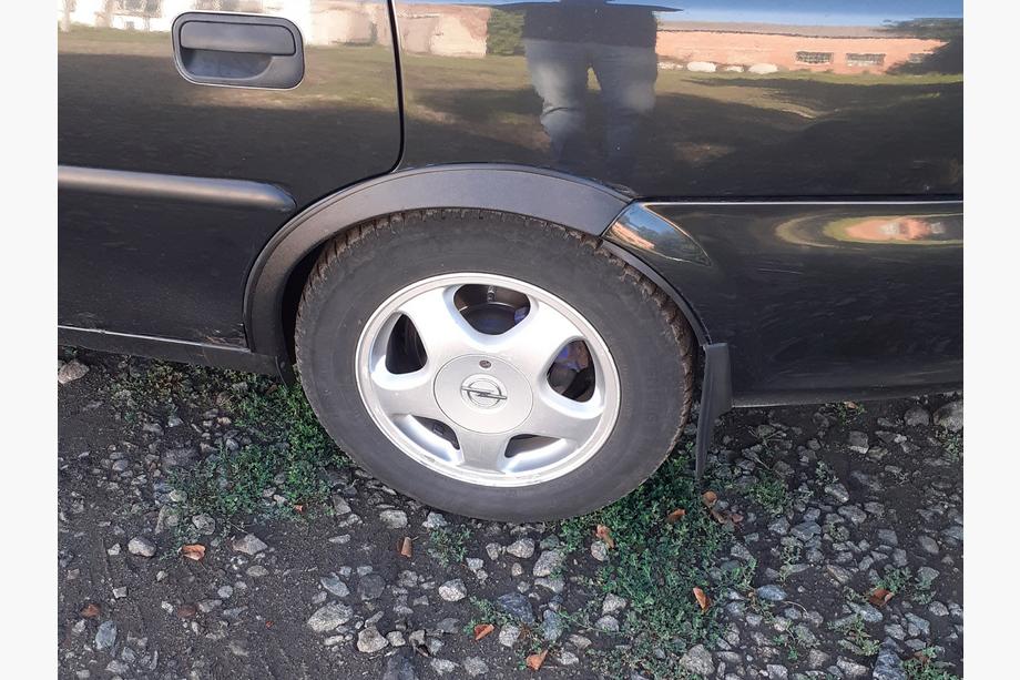 Opel Vectra B 1995–2002 Hjulbuekanter (4 stk., sorte) ABS-plast Foto 7