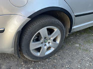 Skoda Superb 2001–2009 Hjulbuekanter (4 stk., sorte) foto 7