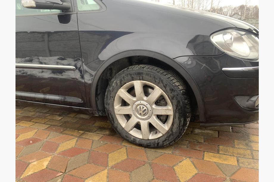Volkswagen Touran 2003–2010 Hjulbuekanter (4 stk., sorte) Foto 4