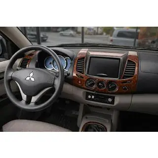 Instrumentbordlister (13 dele) Mitsubishi L200 2006–2015 foto 1