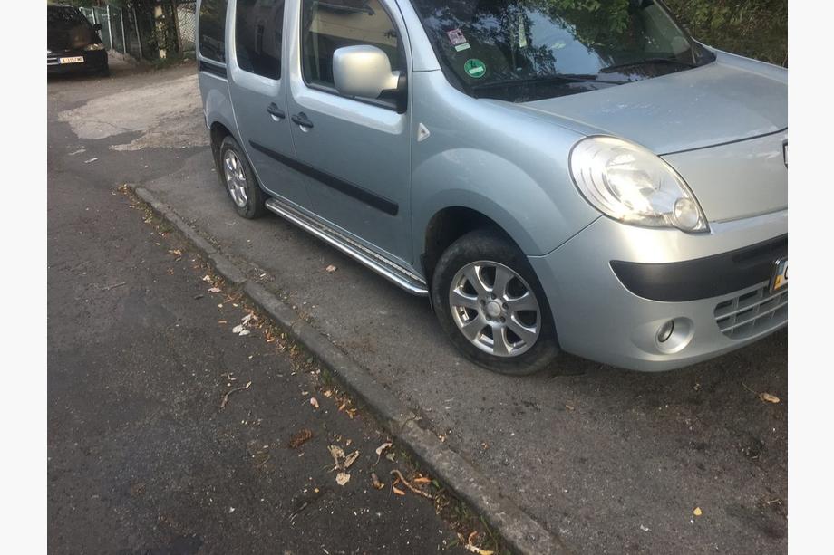 Renault Kangoo 2008–2020 Premium sidetrin (2 stk., rustfrit stål) 60 mm, kort akselafstand Image