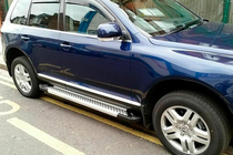 Volkswagen Touareg 2002–2010 Sidetrin Allmond Grey (2 stk., aluminium) foto 1