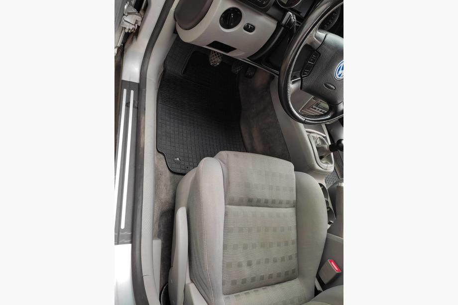 Volkswagen Passat B5 1997–2005 Gummimåtter til kabinen (4 stk., Polytep) Foto 7
