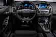 Anmeldelse af den sportslige version af hatchbacken Ford Focus RS foto 6