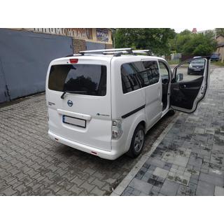 Tagrælinger i krom Nissan NV200 2009– foto 2