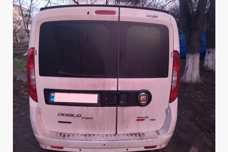 Fiat Doblo II 2010–2022 Emblem (Abarth, selvklæbende) 120 mm Foto 4