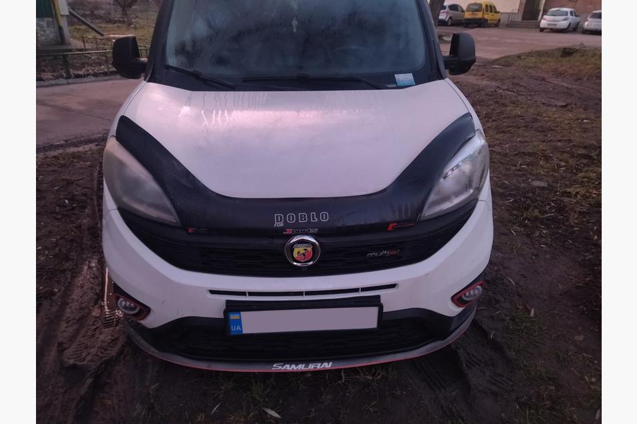 Fiat Doblo II 2010–2022 Emblem (Abarth, selvklæbende) 120 mm Foto 3