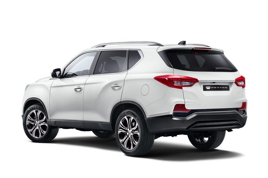 Test af tredje generation SsangYong Rexton crossover