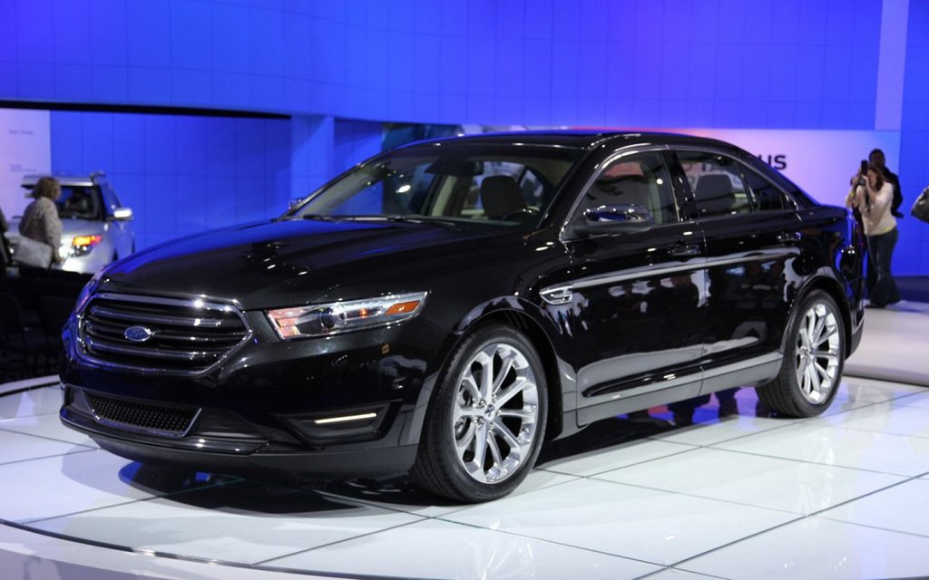 Test af sedanen Ford Taurus, modelår 2013