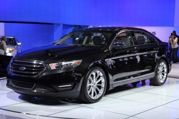 Test af sedanen Ford Taurus, modelår 2013 Foto 6