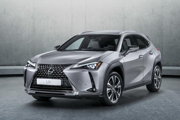 Test af den nye kompakte crossover Lexus UX 200