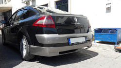 Renault Megane II 2004–2009 Bagkofanger påsats (til lakering) foto 1